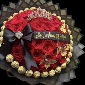 Ramo de 50 rosas y ferreros