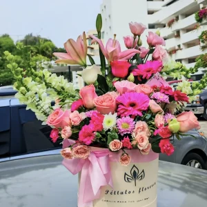 Mix floral en base circular