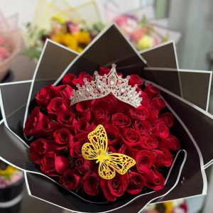 Elegante bouquet de 50 rosas rojas
